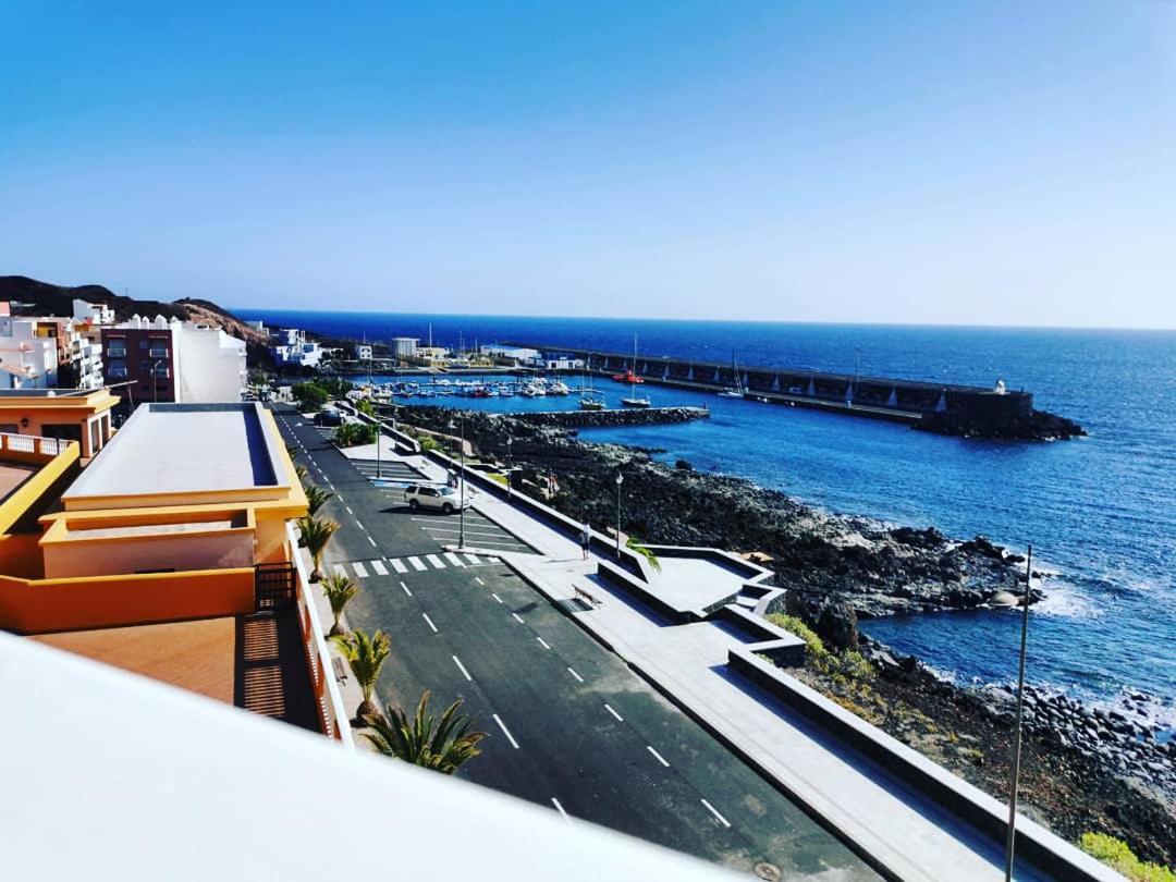Apartamento Con Maravillosas Vistas En Primera Linea La Restinga Bagian luar foto