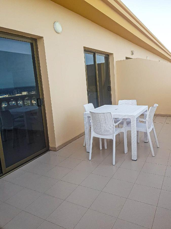 Apartamento Con Maravillosas Vistas En Primera Linea La Restinga Bagian luar foto