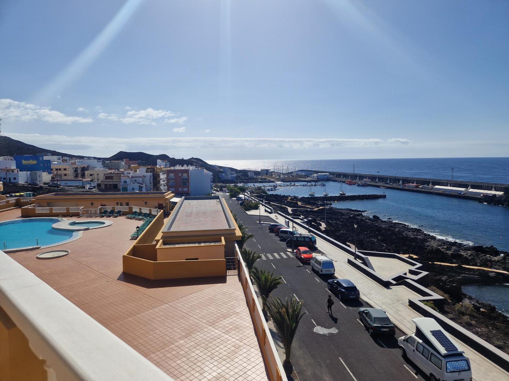 Apartamento Con Maravillosas Vistas En Primera Linea La Restinga Bagian luar foto