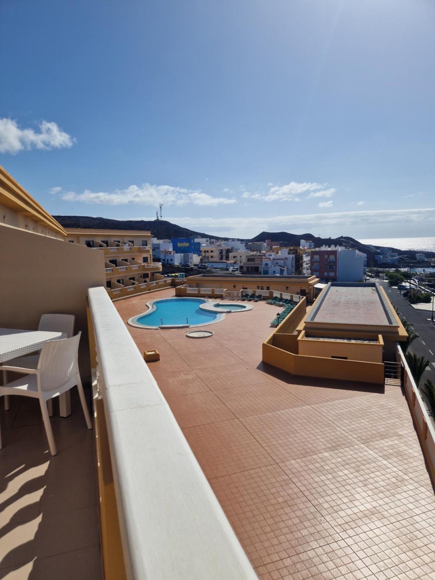 Apartamento Con Maravillosas Vistas En Primera Linea La Restinga Bagian luar foto